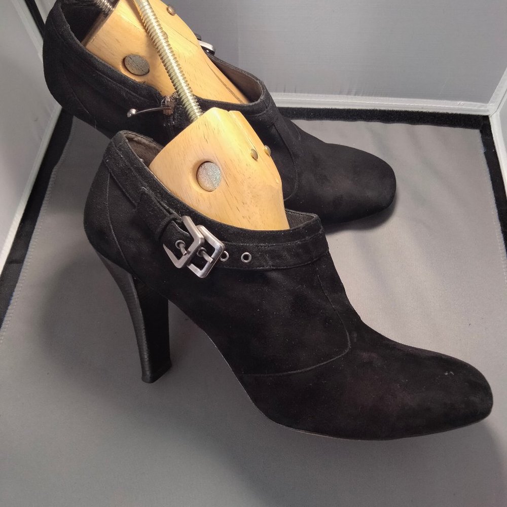 Via Spiga Ankle Booties